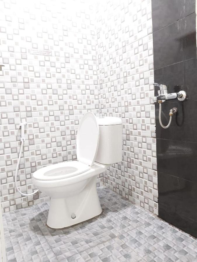 Alex Hostel 2 Palembang Dış mekan fotoğraf